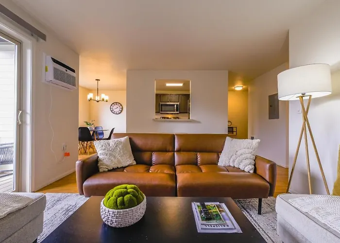 Modern Lofts At Aria 4